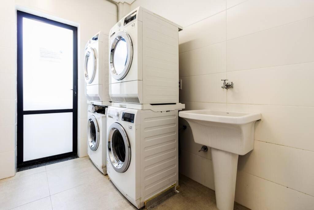 Studio Moderno Ap 32 Soho Life Curitiba Exteriör bild
